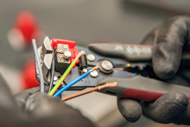 Best Licensed Electrician  in Resaca, GA